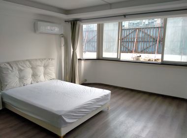 石油大楼 1室1厅1卫