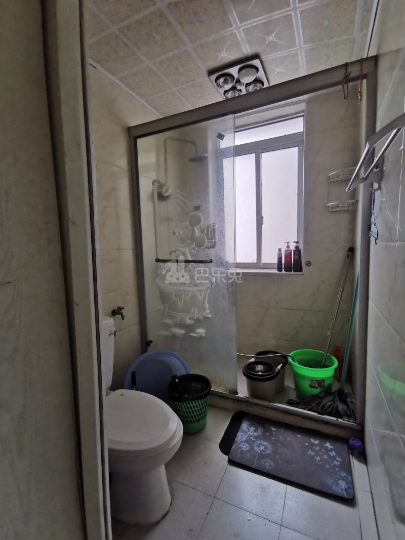 丹江新苑14527135卫生间图6