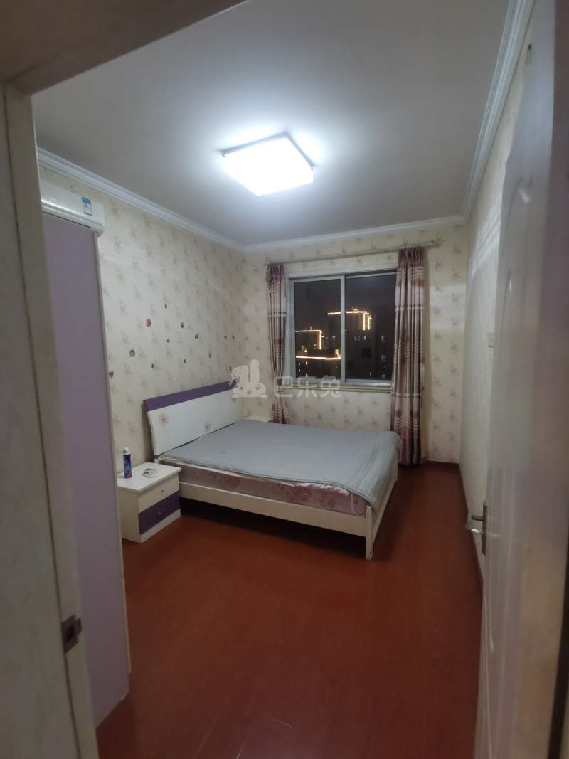 丹江新苑14527135卧室图1