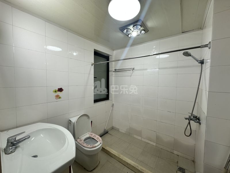 虹梅菁典14527310卫生间图8