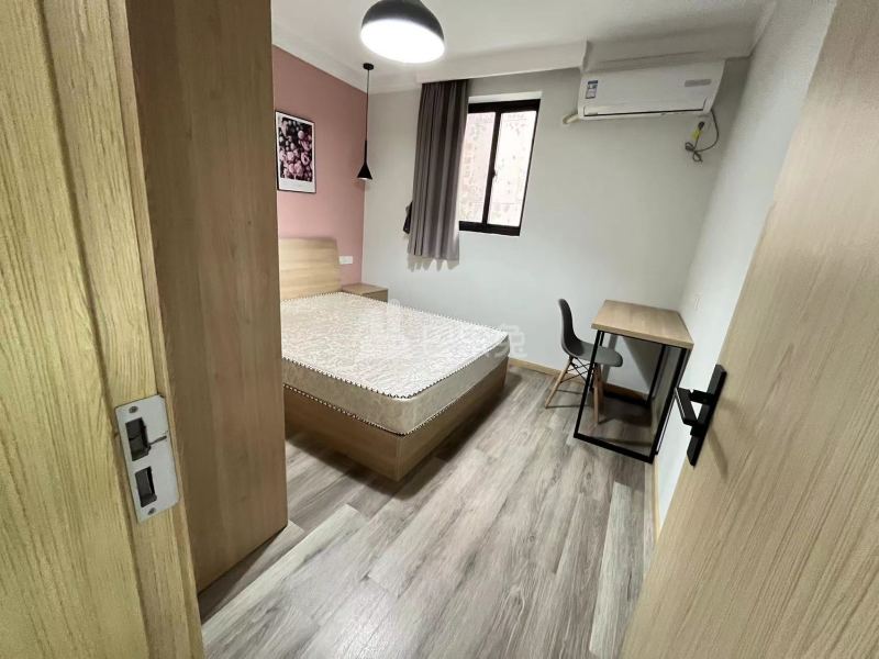 香山新村东南街坊（德平路1189弄）14549092客厅图3