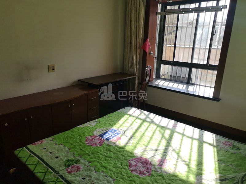 新青浦佳园14575758卧室图1