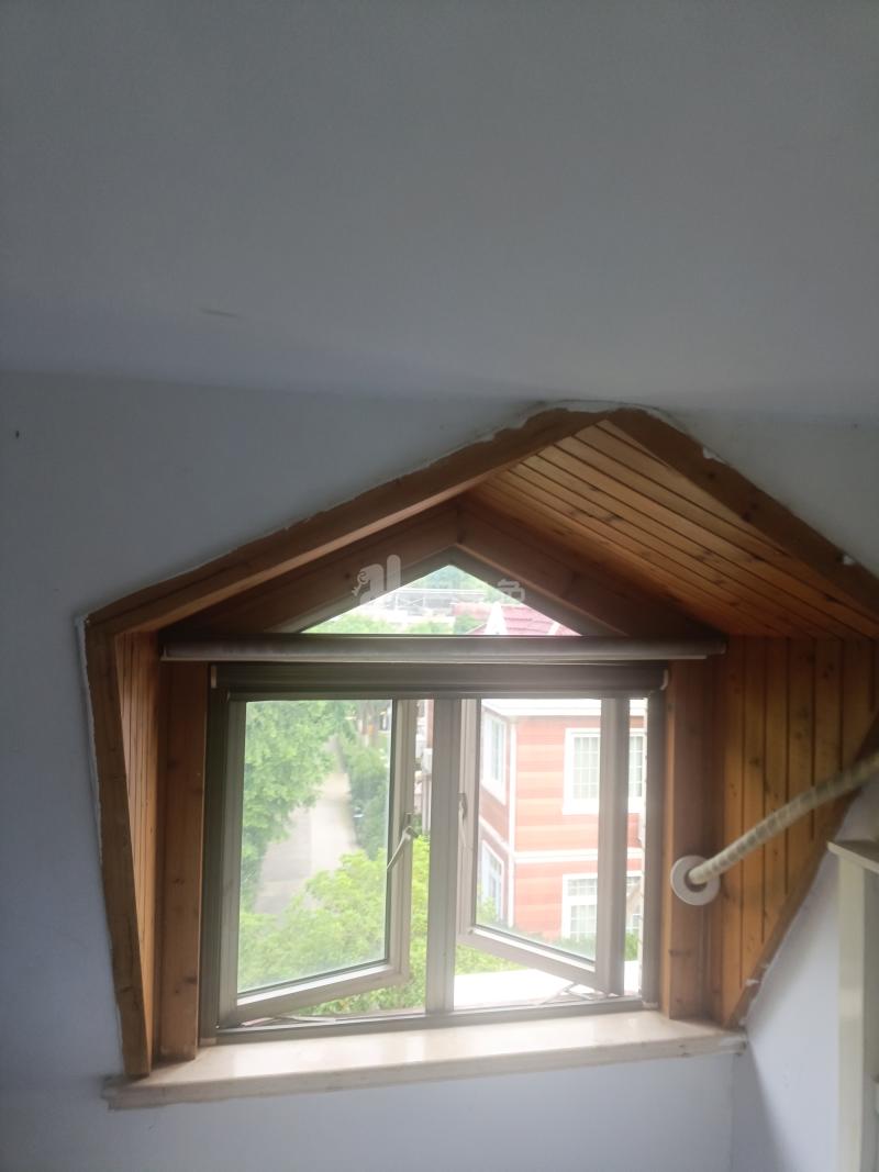 百佳花园14578470卧室窗户图5