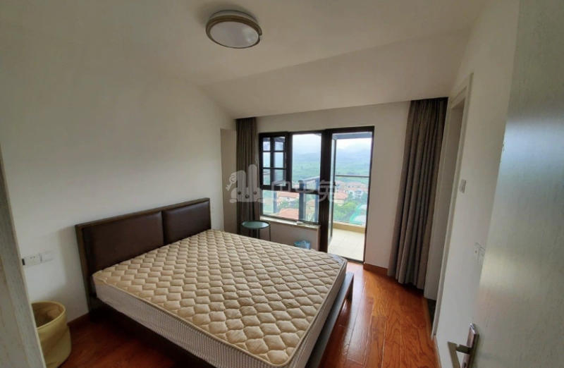 恒和依山郡14582675卧室图5