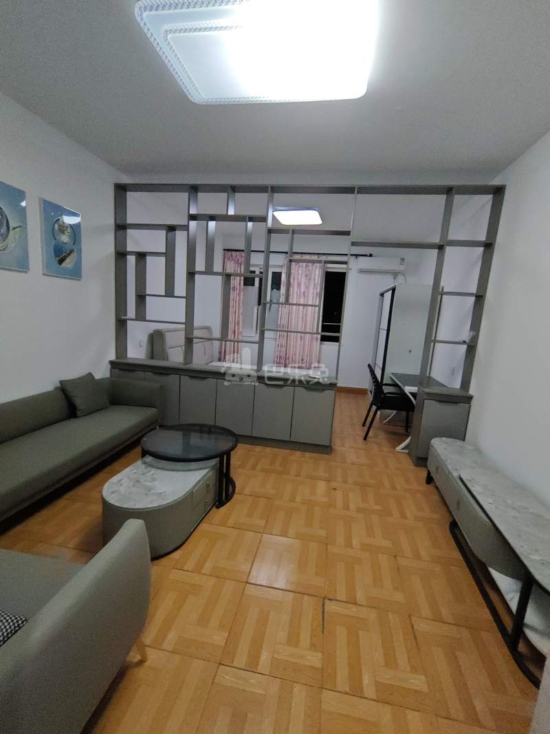 龙源星城14584330卧室图0