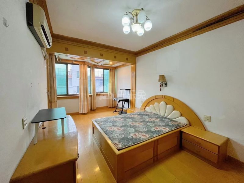 宝林西路小区14599704卧室图0