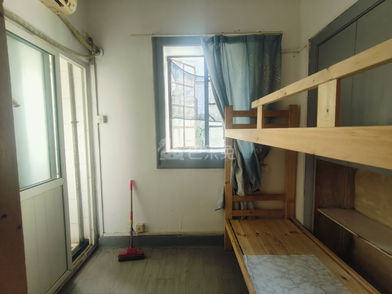 花园公寓14604611客厅图4