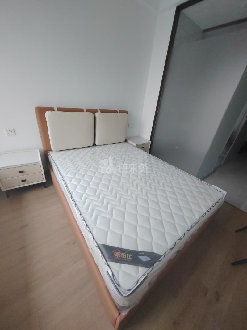 德信空港城14629777卧室图2