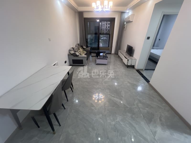 诚和佳苑14645801客厅图4