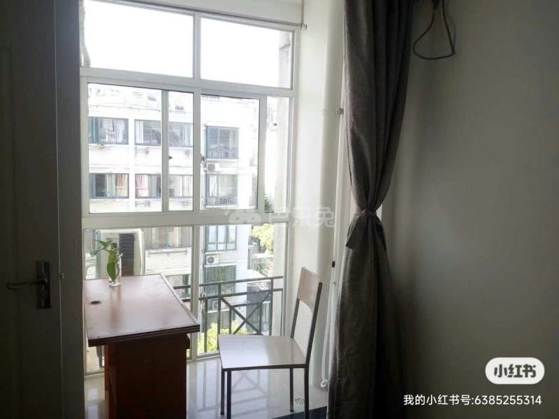 聚龙家园14666269卧室图0