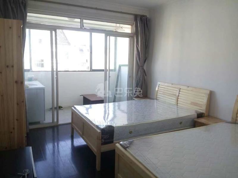 聚龙家园14666269卧室图5