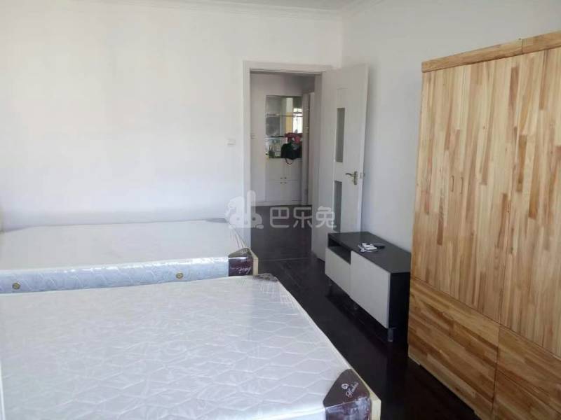 聚龙家园14666269卧室图4