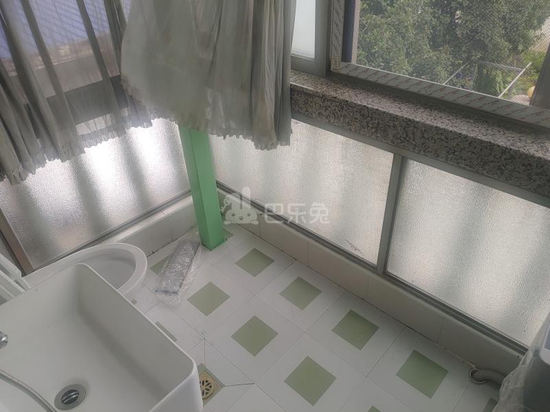 沁园别墅北区（翔方公路300弄）14669820卫生间图4