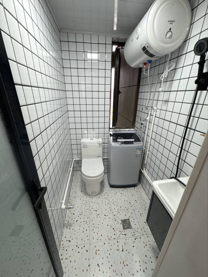 水墩苑三区14691575卫生间图5