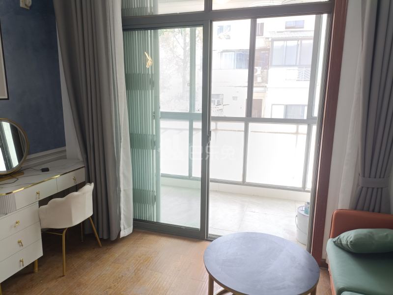 海德花园14692010卧室窗户图11