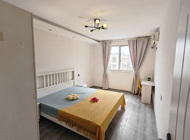 静安金泉苑 3室1厅1卫