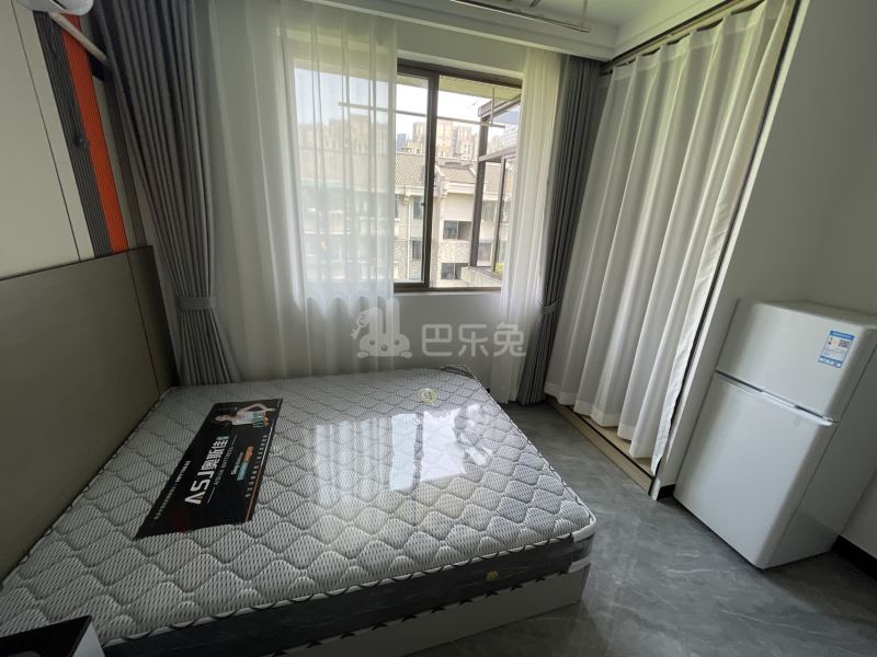 三堡家园北区14702517卧室图3