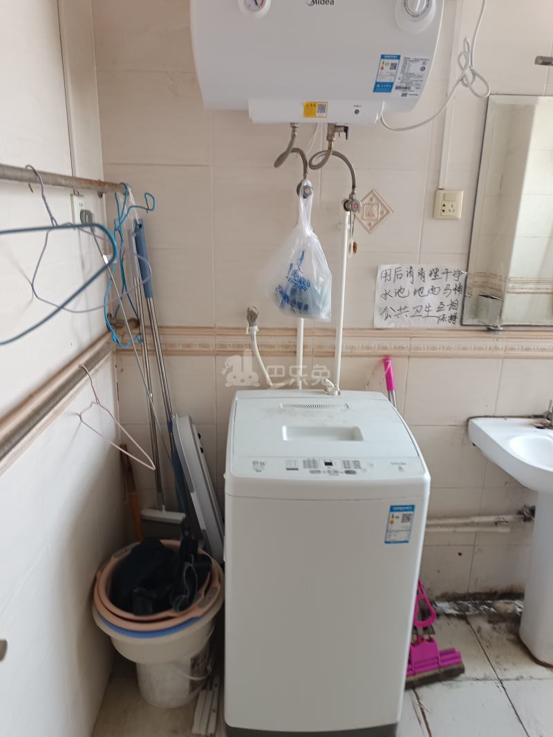 春辉新村1472507卫生间图7