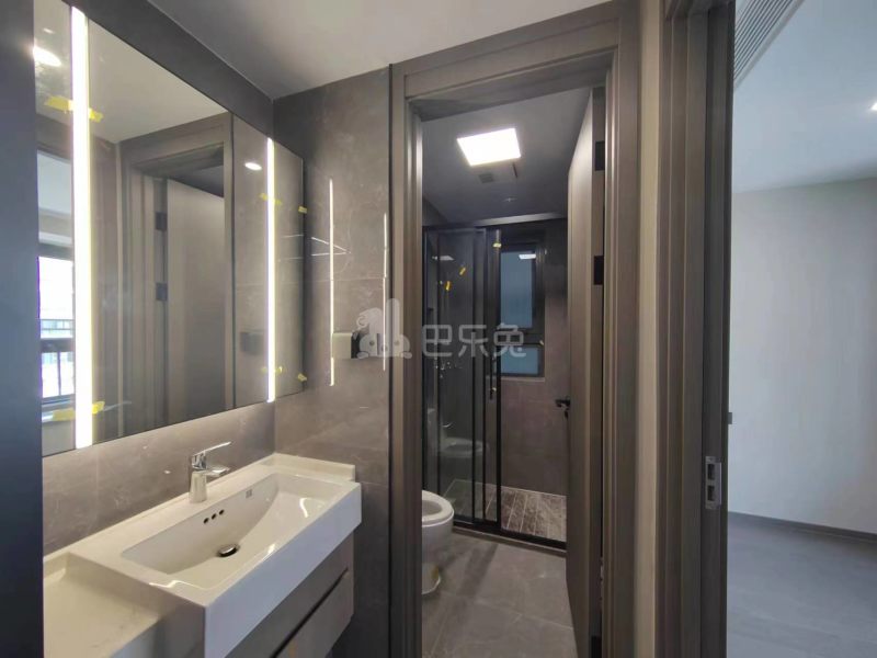 招商虹桥璀璨时代14735906卫生间图0