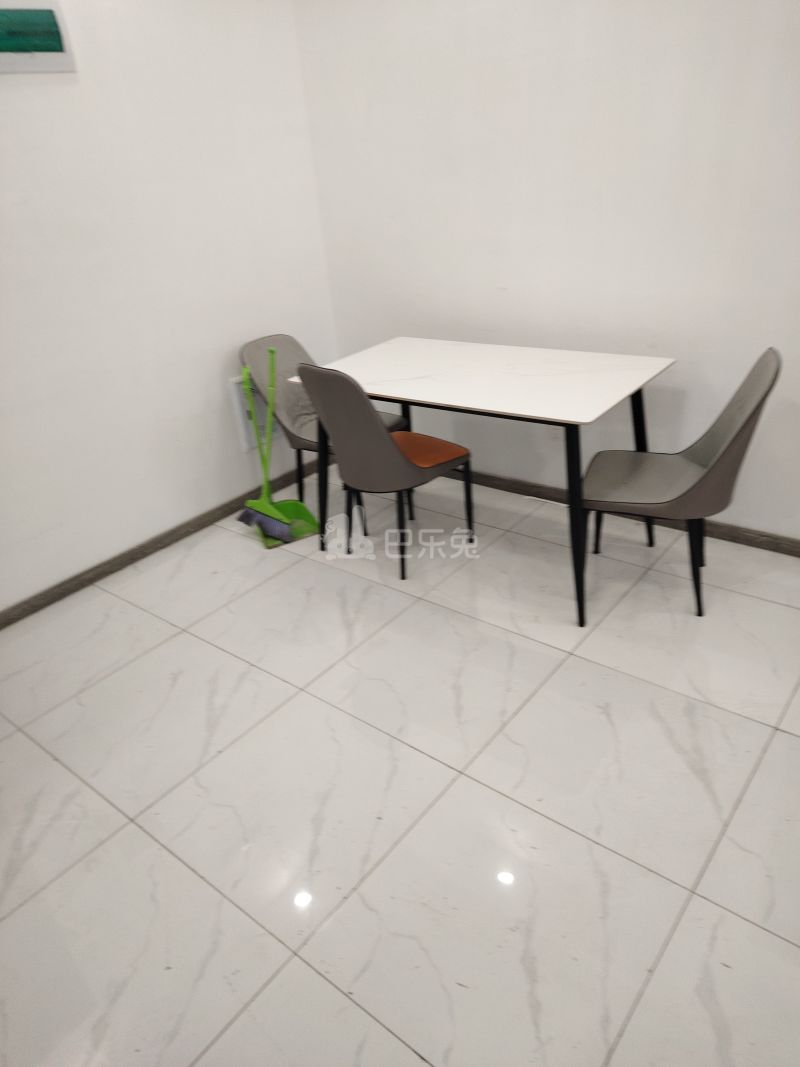 书香嘉苑14760606卧室窗户图9