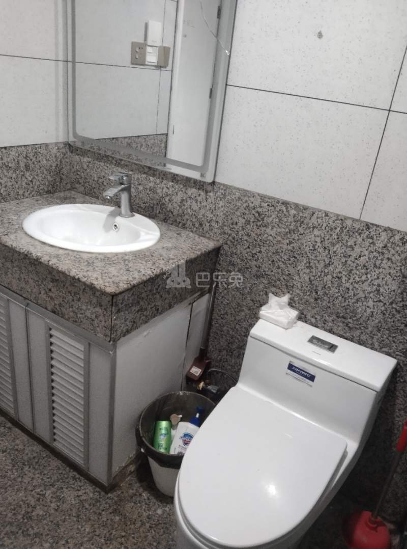 汉中小区（汉中路28弄）14761193卫生间图7