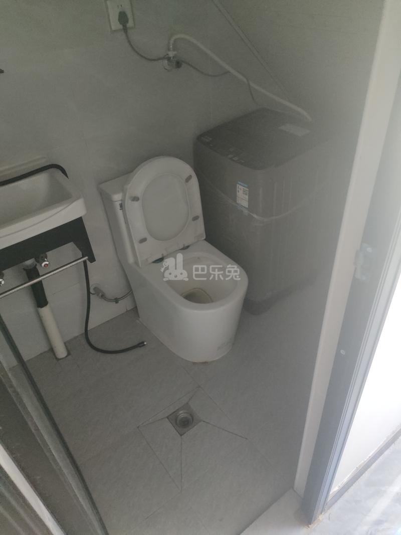 北场第一小区14763029卫生间图4