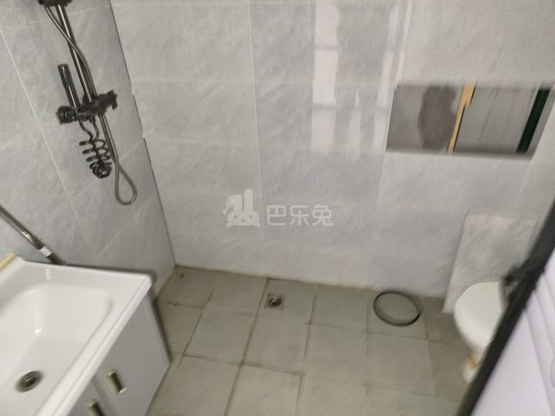 汇尊国际14781009卫生间图6