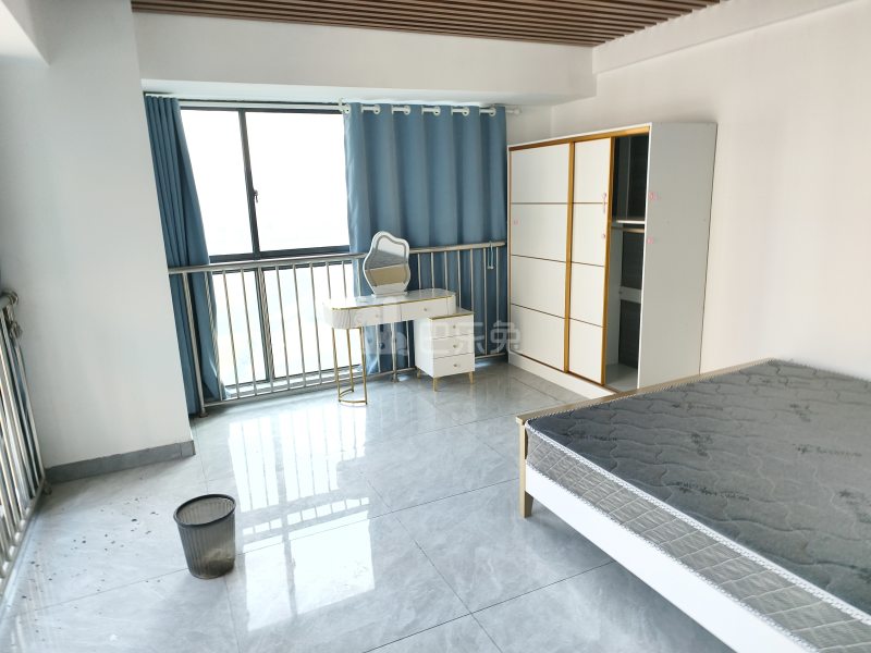 汇尊国际14781009卧室图3