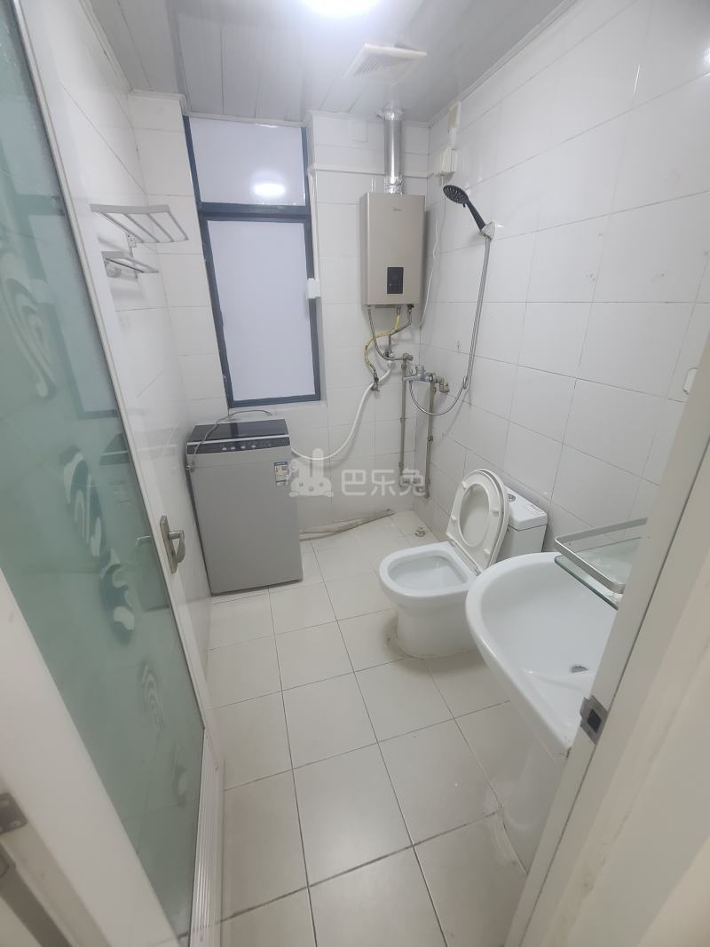 绿海名都14783251卫生间图9
