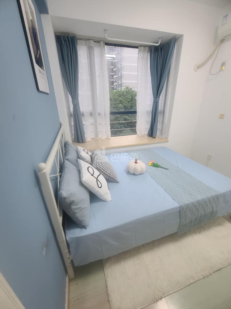 绿海名都14783251卧室图1