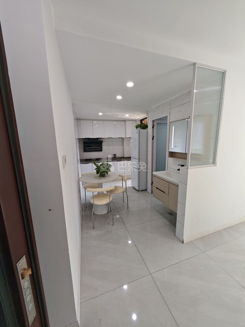 和顺欣苑14785575客厅图9