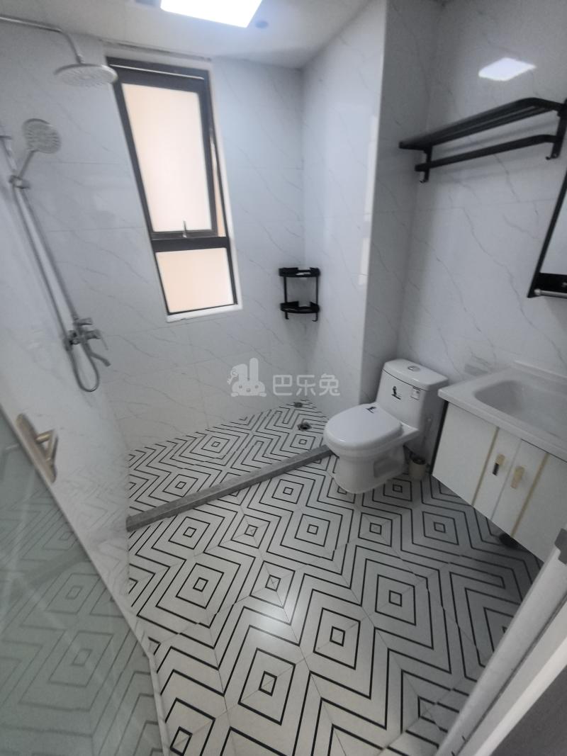 塘和家园海康苑14786398卫生间图6