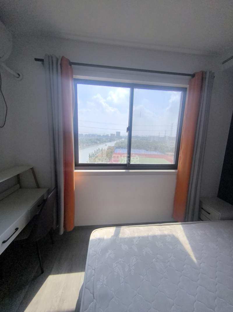 塘和家园海康苑14786398卧室窗户图8