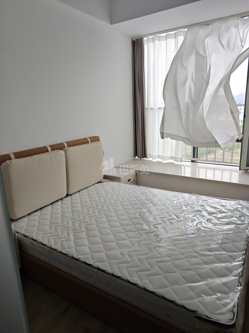 德信空港城14803392卧室图1