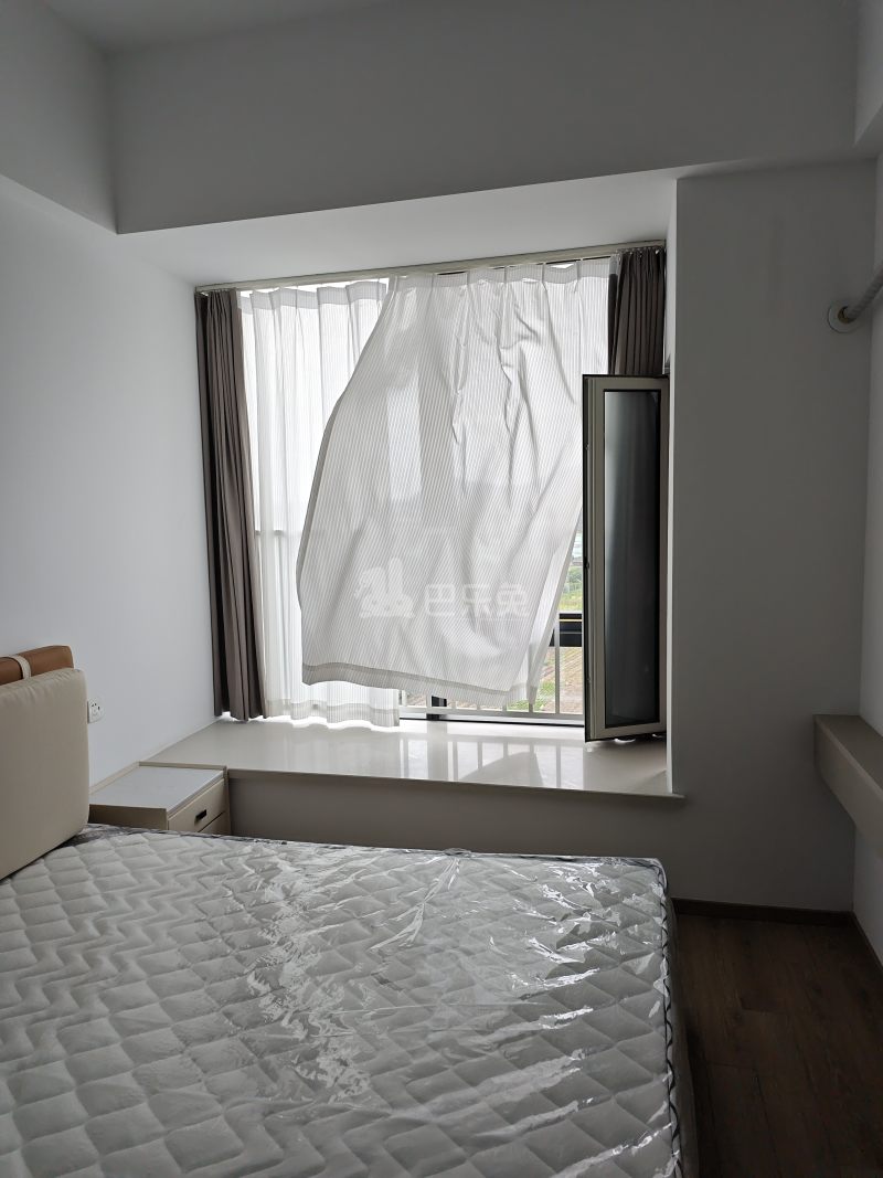 德信空港城14803392卧室窗户图8