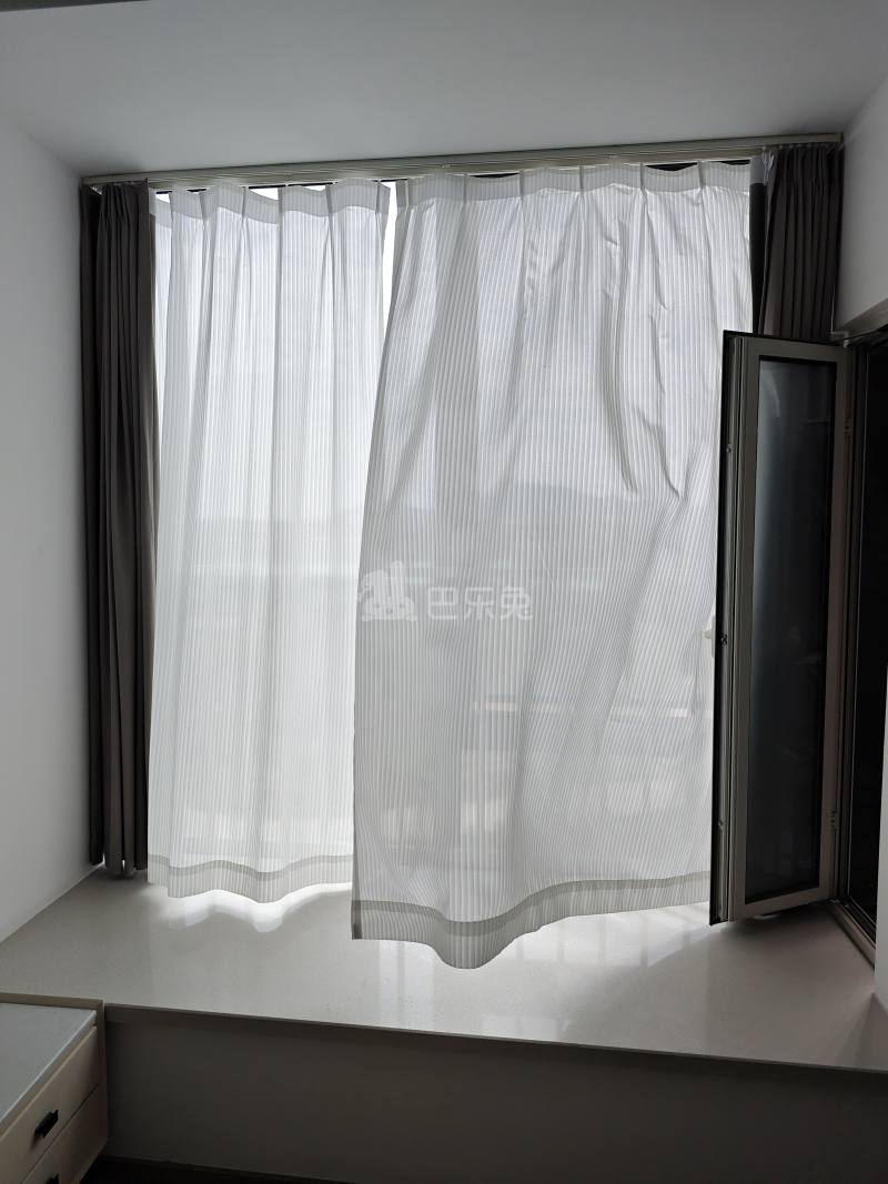 德信空港城14803405卧室窗户图8