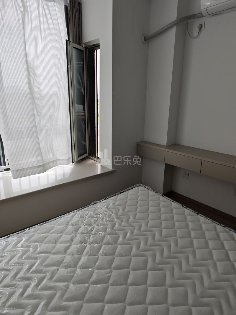 德信空港城14803405卧室图3