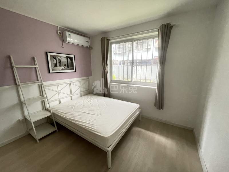 乾骏园14807325卧室图5