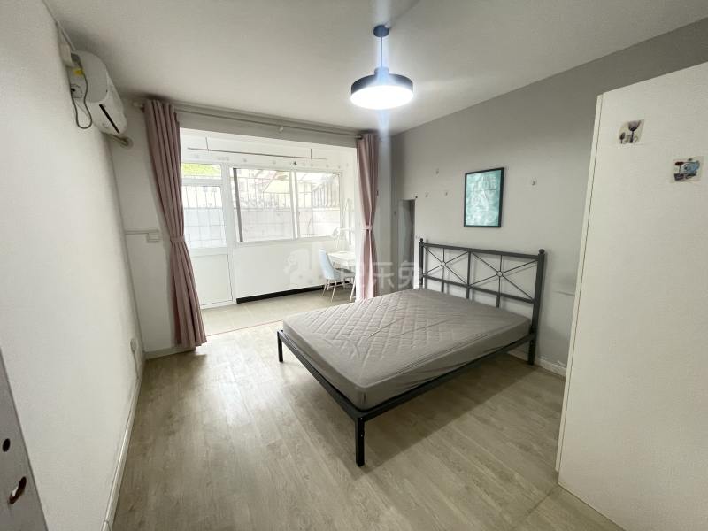 乾骏园14807325卧室图6