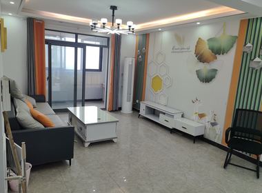 崧泽华城青湖苑（崧泽绿地E区） 3室2厅1卫