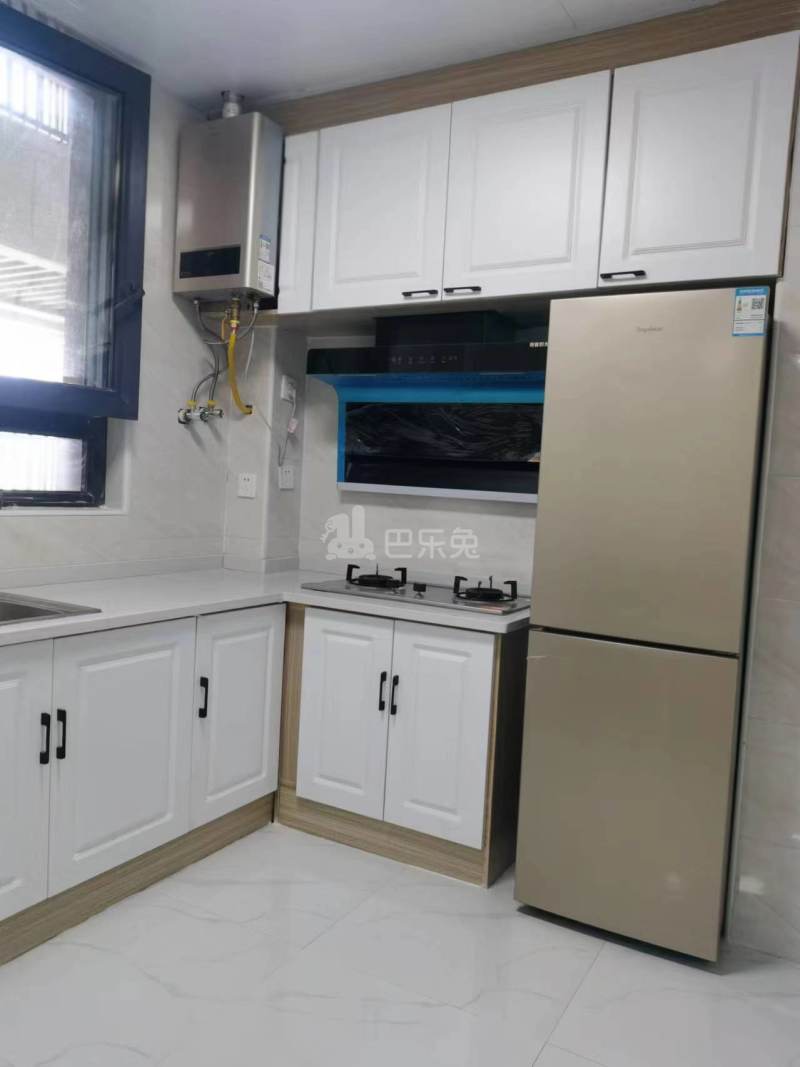 四季都会·荣万月城名邸14811309厨房图4