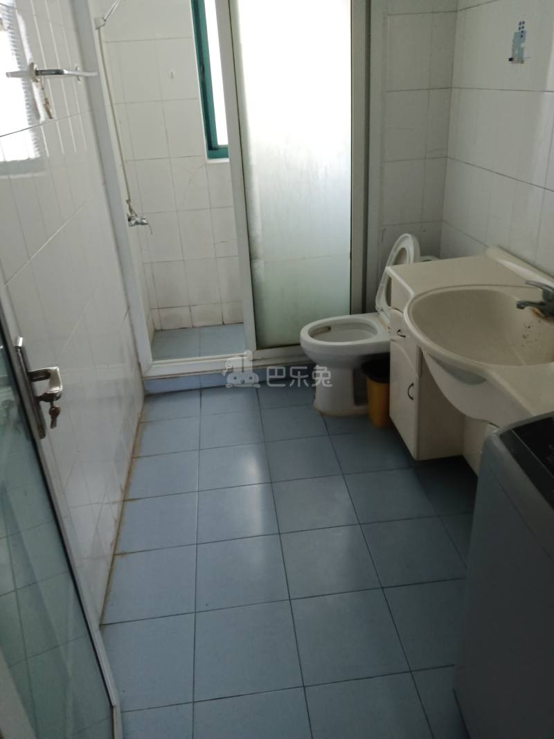 莘梓苑14831939卫生间图11