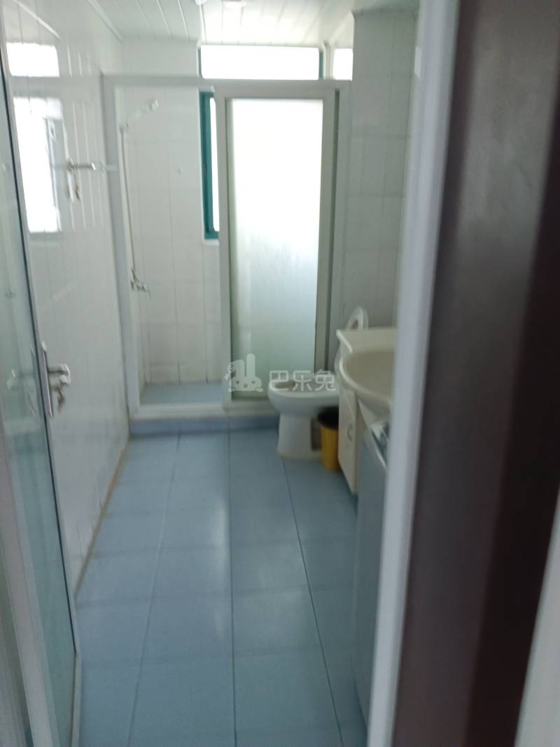 莘梓苑14831939卫生间图10