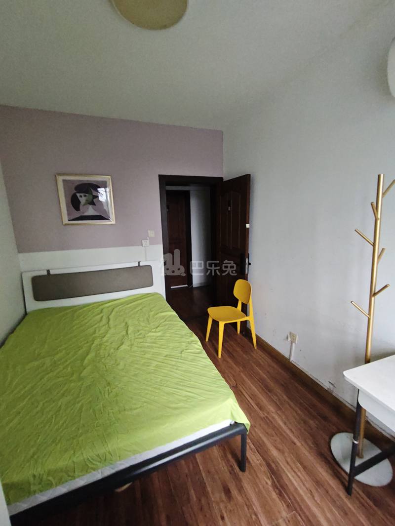 莘梓苑14831939卧室图2