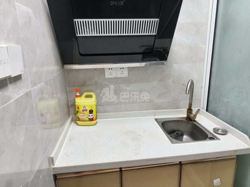 杨木三路18弄14842134厨房图4