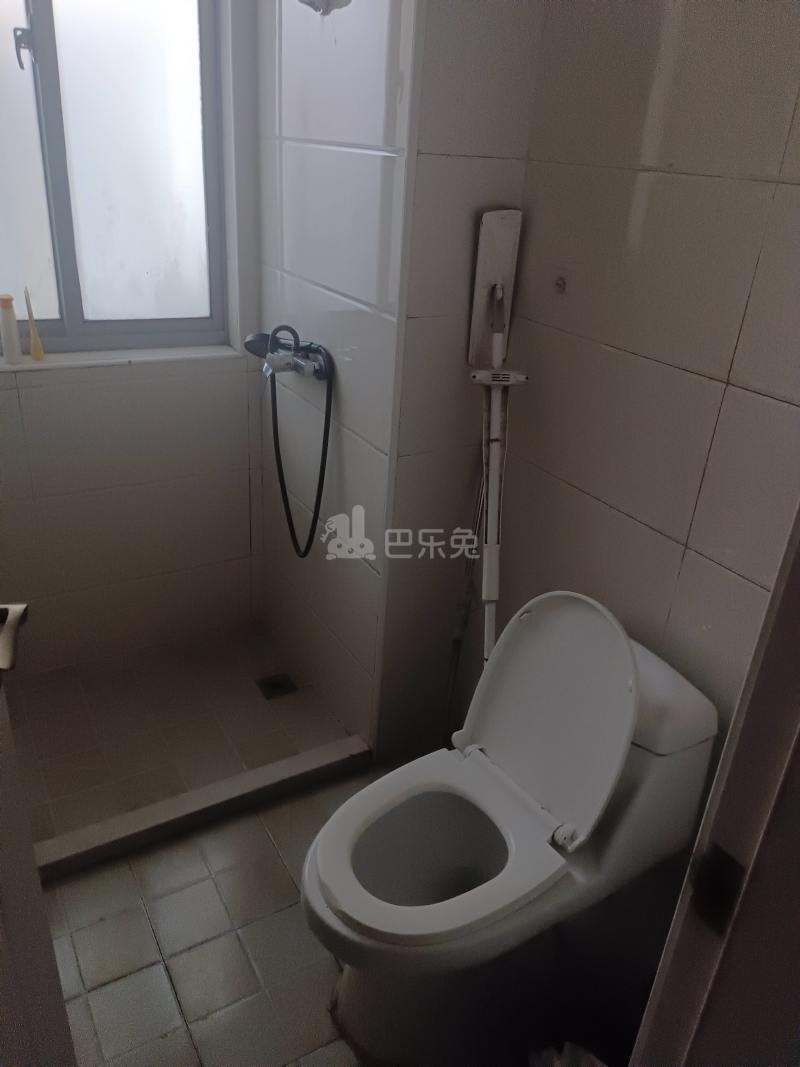 海尚逸苑东区1488061卫生间图13