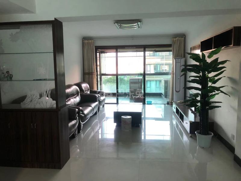 春天14921705客厅图2