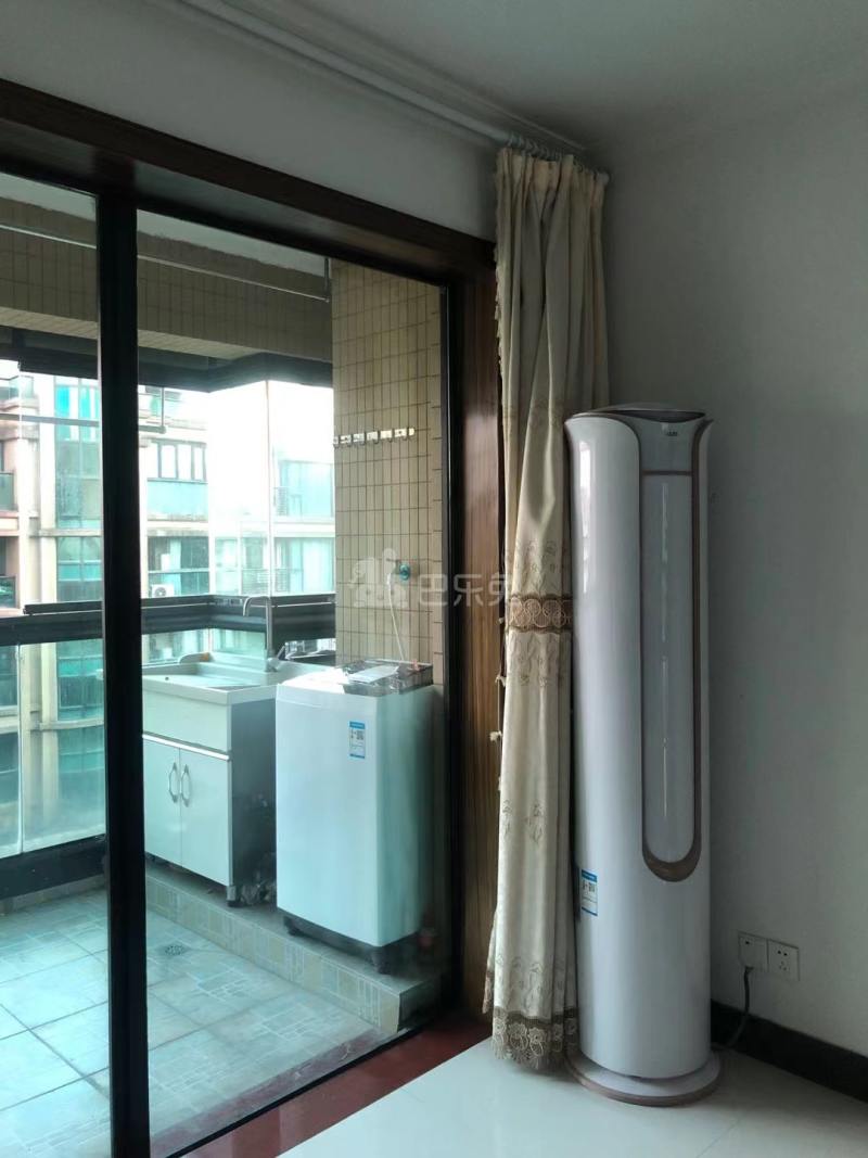 春天14921705周边环境图12