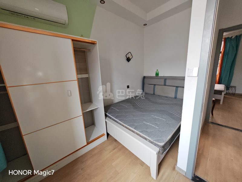 四虎桥14921714卧室图3