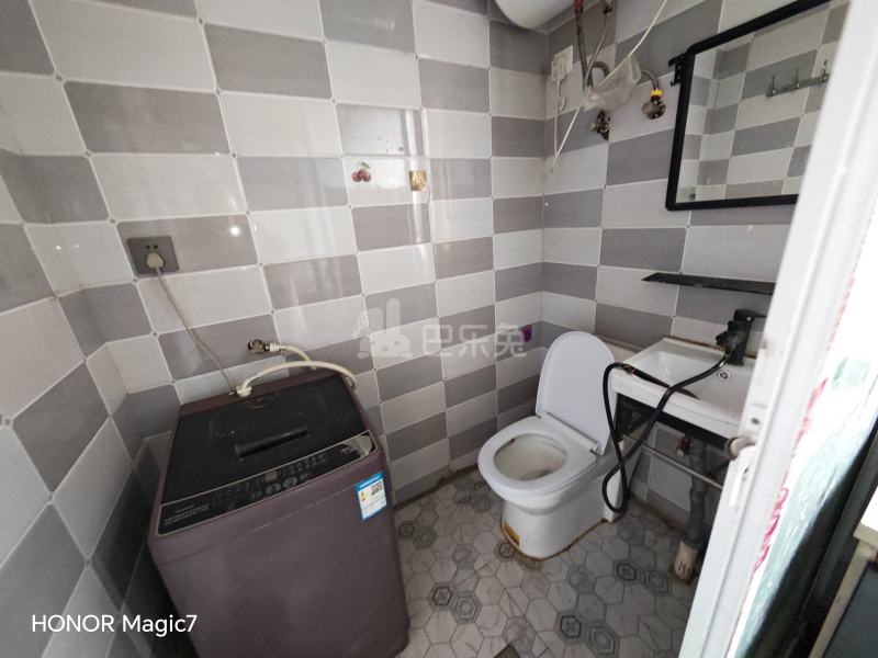 四虎桥14921714卫生间图5